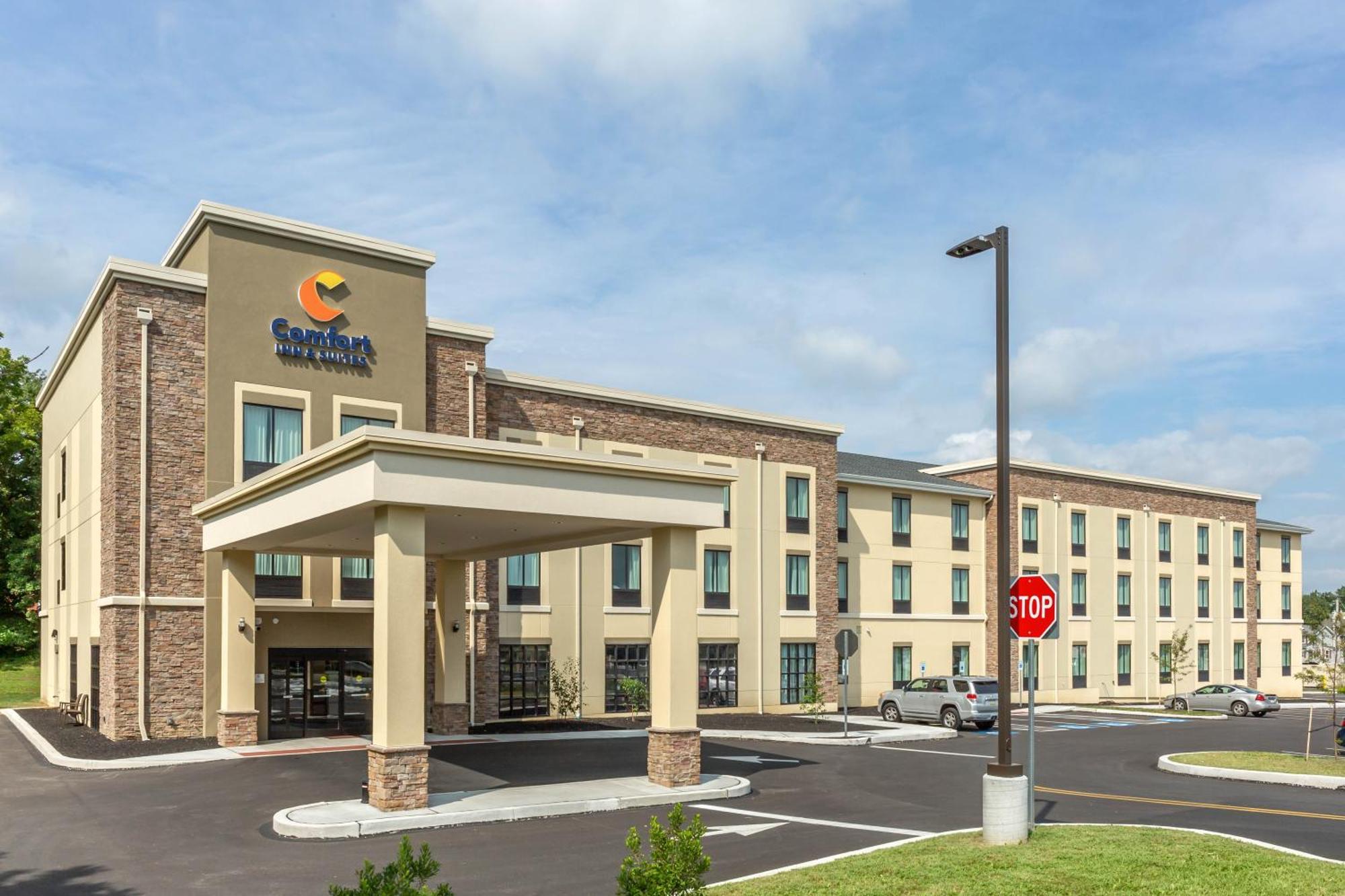 Comfort Inn & Suites Gap Amish Country Eksteriør billede