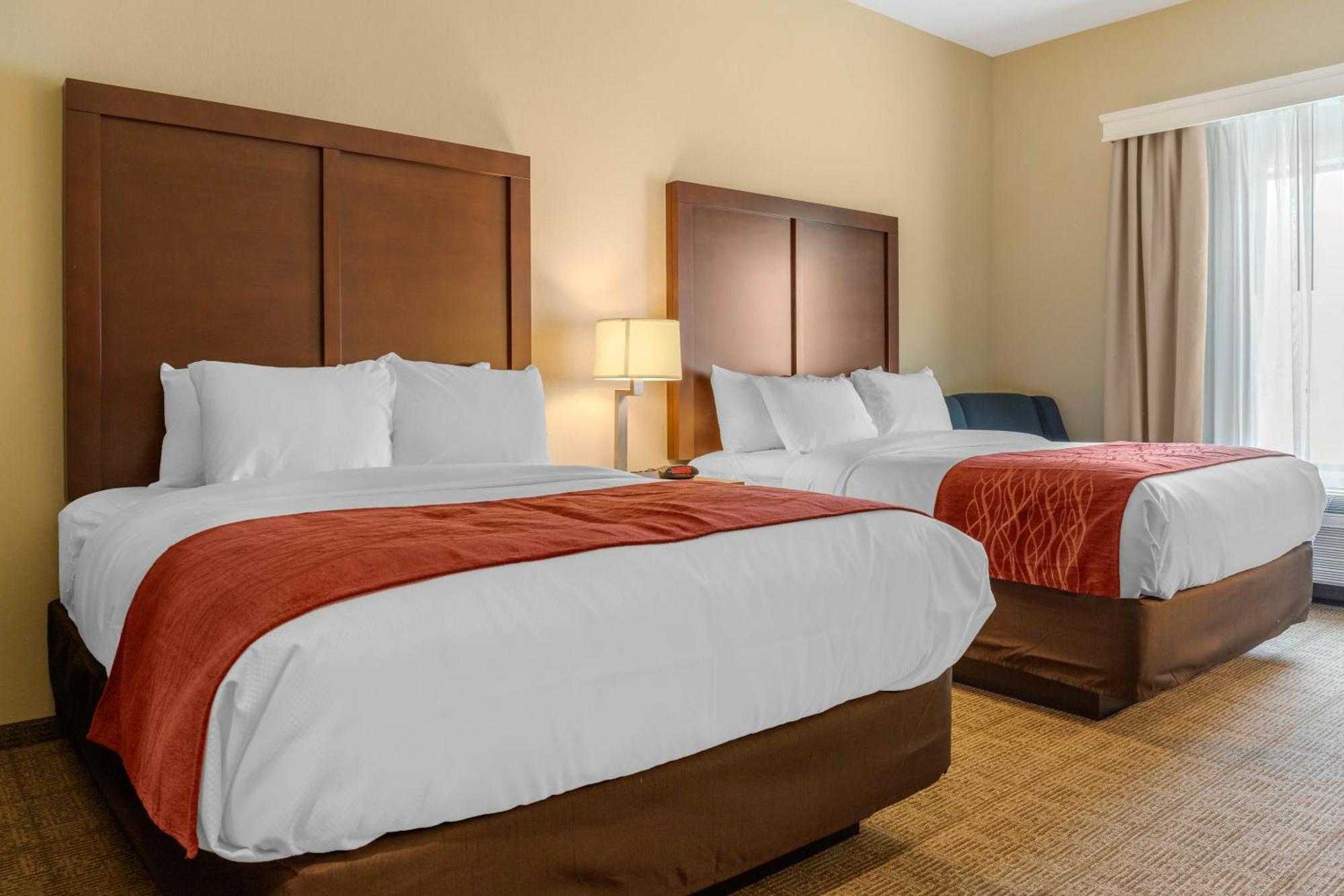 Comfort Inn & Suites Gap Amish Country Eksteriør billede