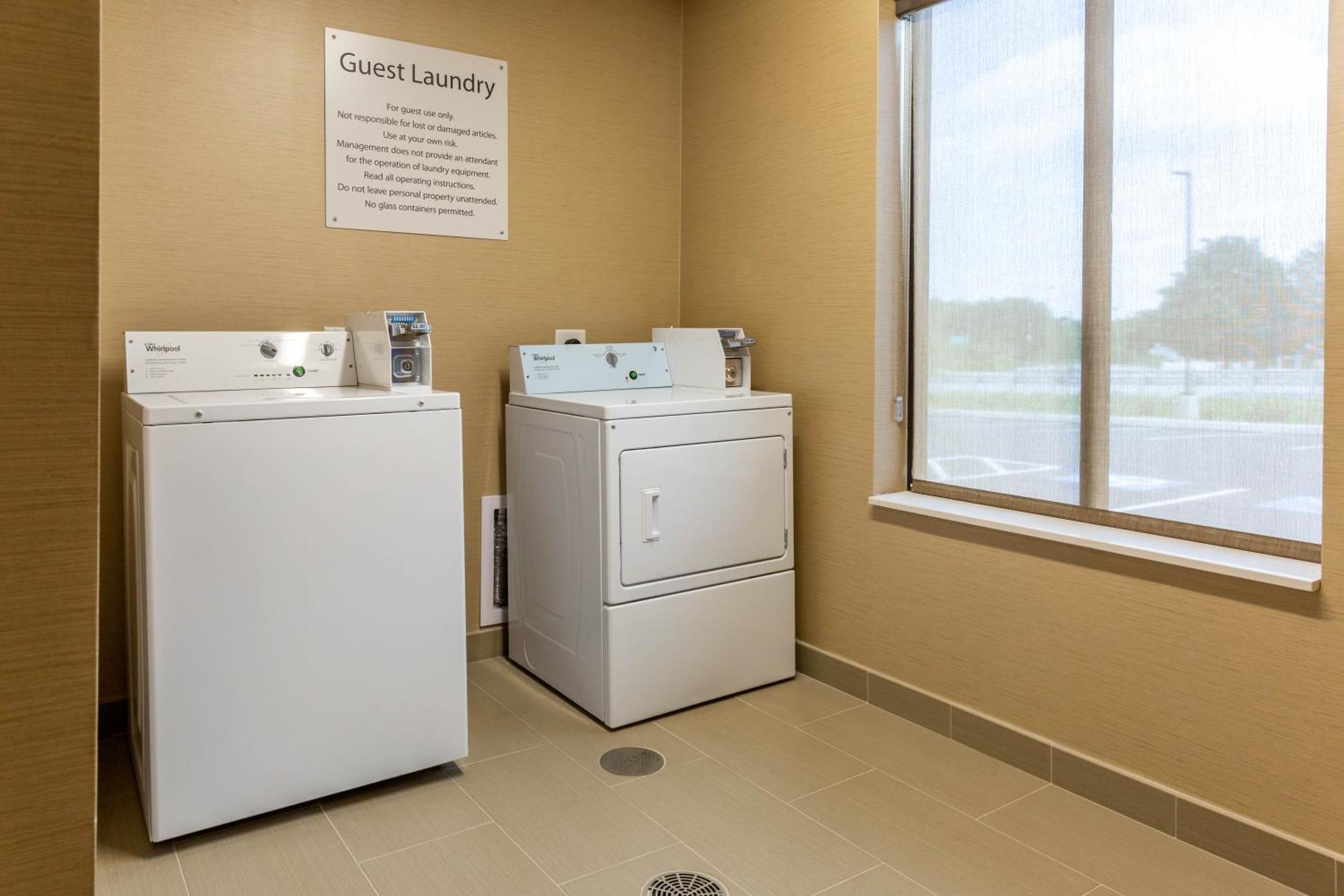 Comfort Inn & Suites Gap Amish Country Eksteriør billede