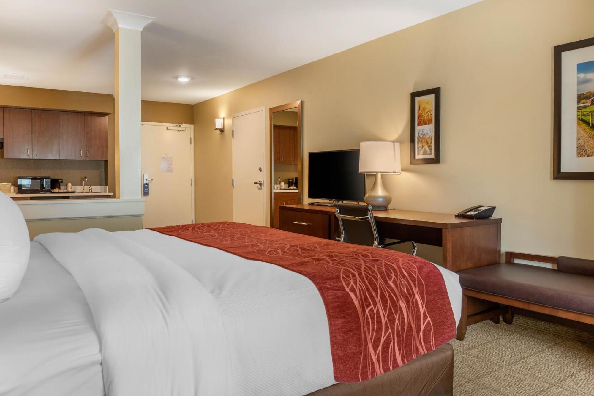 Comfort Inn & Suites Gap Amish Country Eksteriør billede